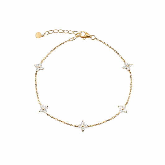 White Flowers Armband